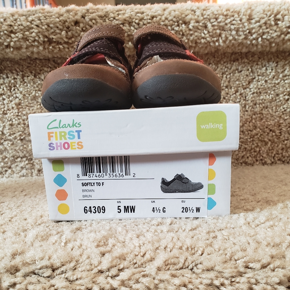 Clarks toddler shoes